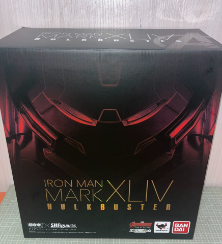 Bandai S.H.Figuarts Chogokin Iron Man MK44 Hulkbuster Age of Ultron