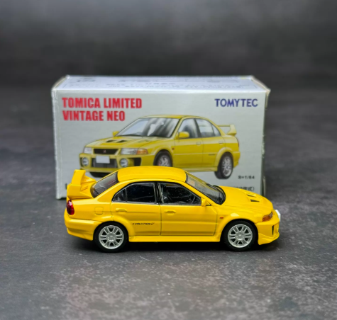 Tomytec TLV-N187a Mitsubishi Lancer Evolution V Yellow
