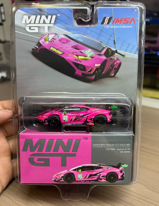 MINIGT 1:64 Lamborghini Huracan GT3 EVO2 Iron Dames IMSA 2023 Daytona Model Car