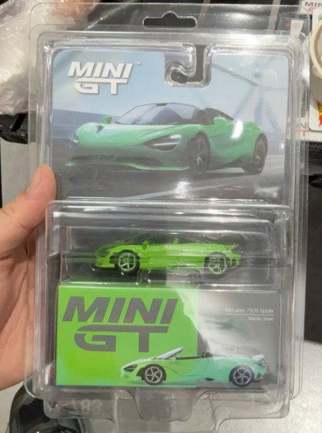 MINI GT 783 McLaren 570S Spider Mantis Green Chase Blister 1/64