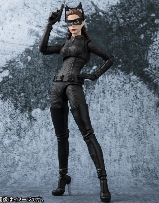 S.H.Figuarts Batman The Dark Knight Rises Catwoman Action Figure
