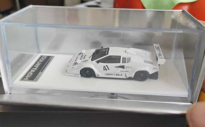 VISION64 1/64 LB-WORKS Lamborghini Countach LP500 White
