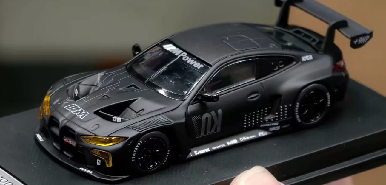SKY MODEL 1/64 BMW M4 GT3 Stealth Black Limited 800pcs