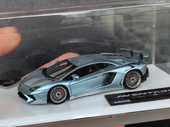 Tardis 1/64 Lamborghini Aventador LP750-4 SV Ice Blue Ltd 99