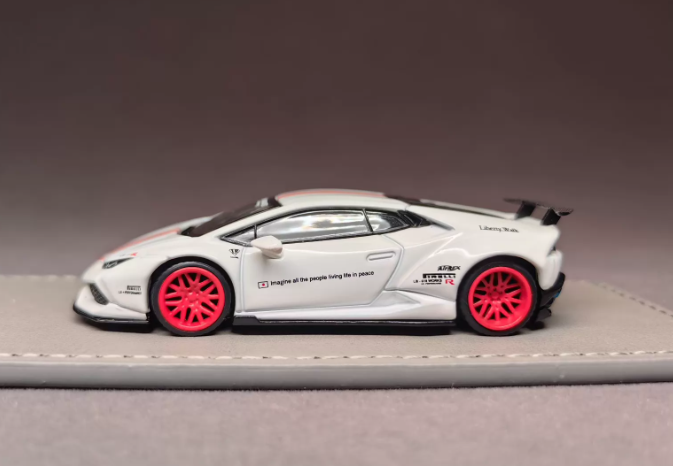 MINI GT 148 LB Works Lamborghini Huracan White Red Stripes