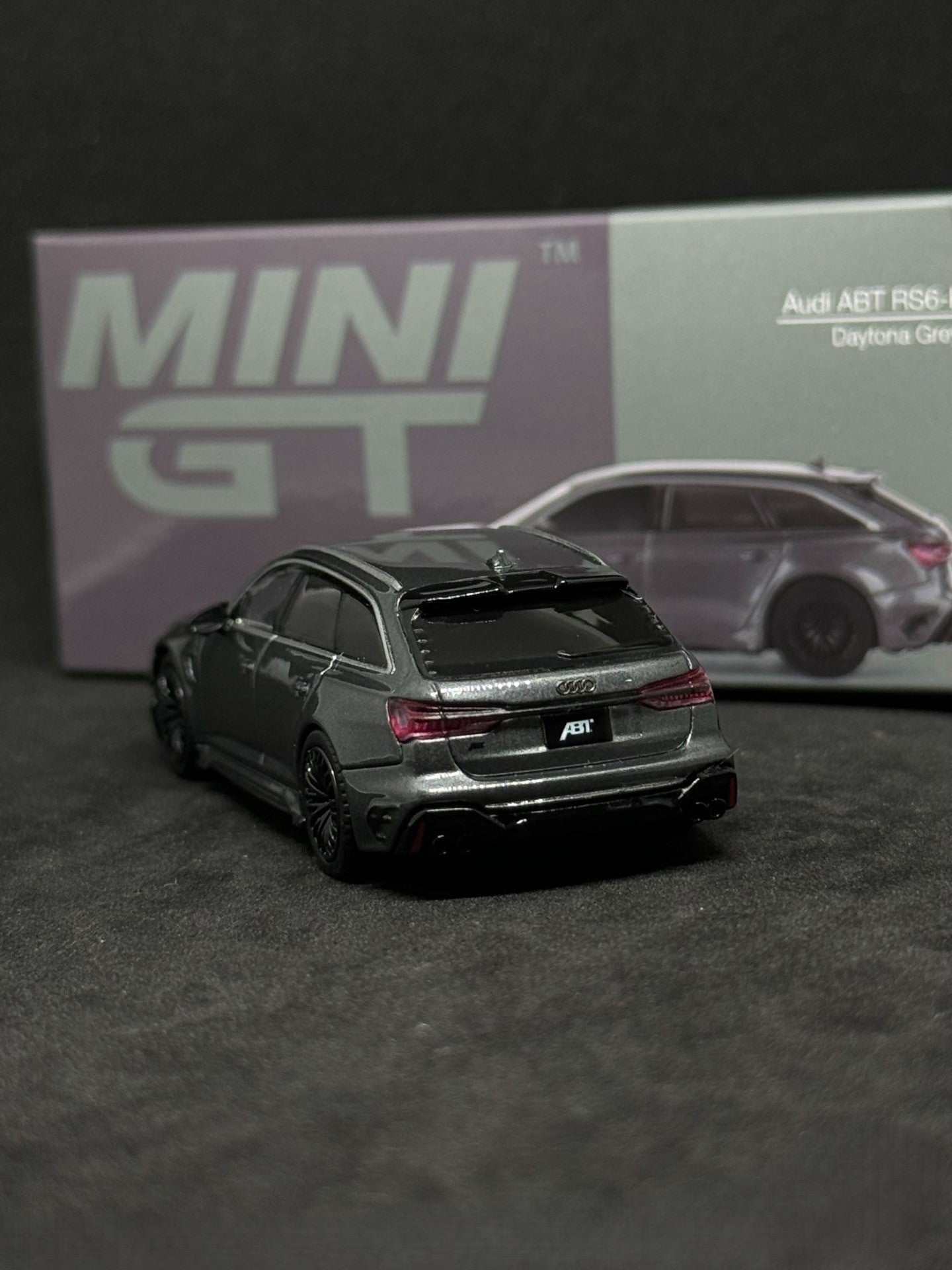 Mini GT 479 Audi ABT RS6-R Daytona Grey 1/64 Diecast Model Car