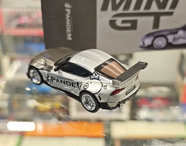 MINI GT 185 Pandem Toyota GR Supra Toys R Us Exclusive