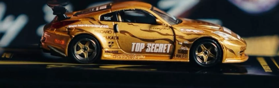 INNO64 TOP SECRET Nissan 350Z Gold Thailand Store Limited Edition 1:64