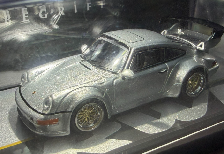 Tarmac Works 1/64 Porsche 911 964 RWB RAUH-Welt Silver Model