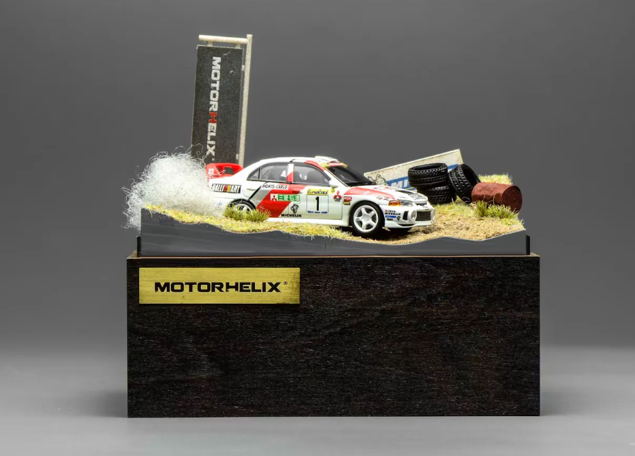 Motorhelix 1/64 Mitsubishi Lancer Evo IV GSR Rally Diorama Set
