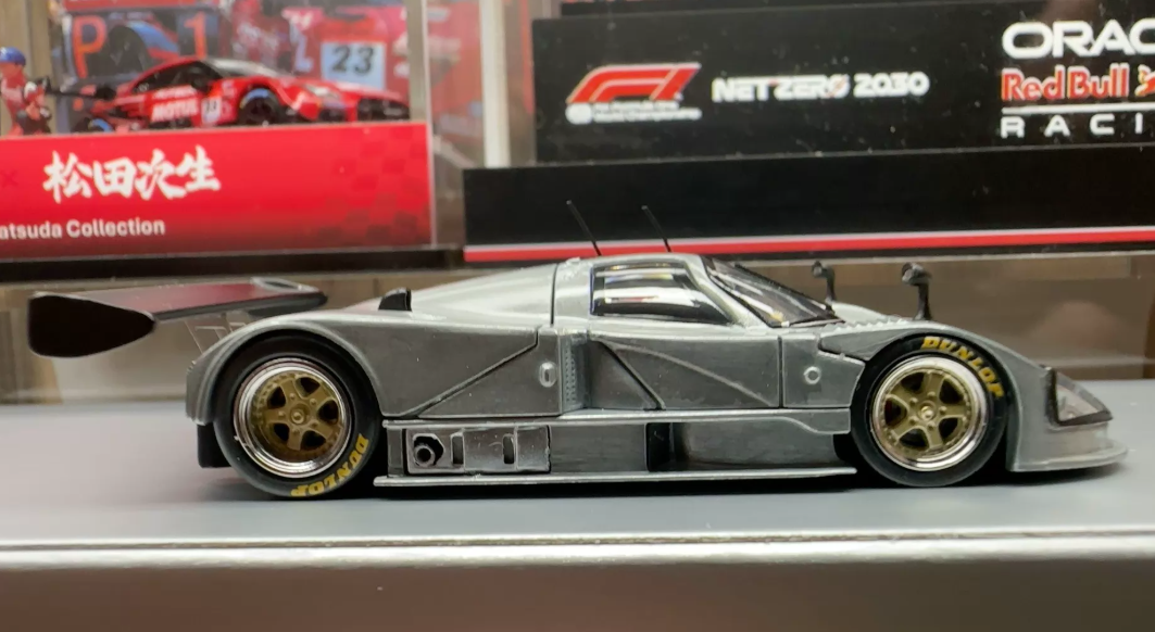 MOTORHELIX 1/64 Mazda 787B Shanghai Clearcoat Magnetic Shell