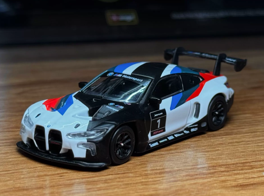 MINI GT 347 BMW M4 GT3 2021 Presentation 1/64