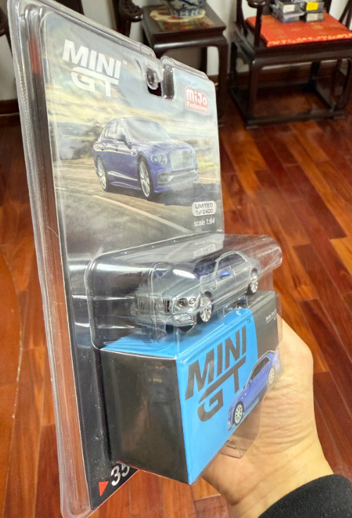 MINI GT 351 Bentley Flying Spur Silver MiJo Chase 1:64 Diecast