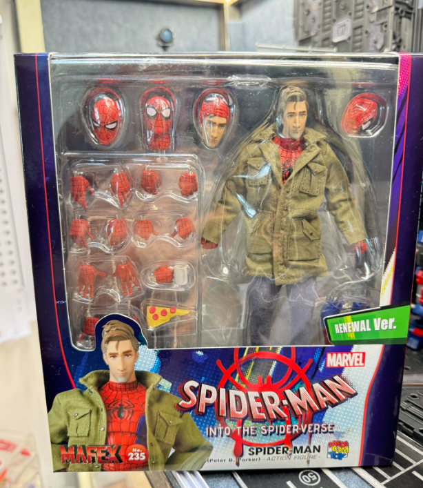 MAFEX No.109 Peter B. Parker Renewal Ver. Action Figure