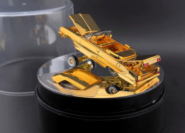 FineWorks 1/64 Chevy Impala Lowrider Gold Plated Deluxe Edition