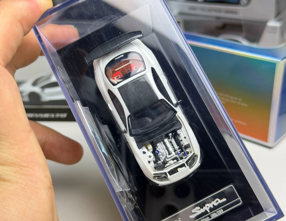 YM Model 1/64 Toyota Supra A80 White Carbon Hood Limited Edition