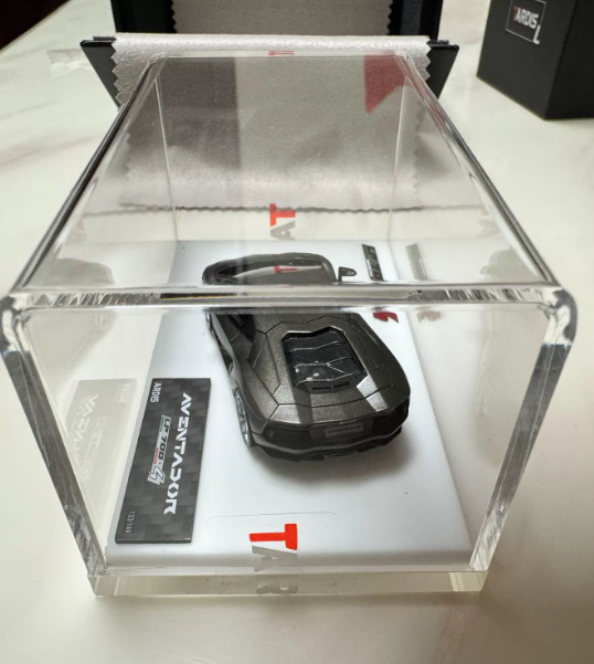 Tardis 1/64 Lamborghini Aventador LP700-4 Quicksand Grey Model