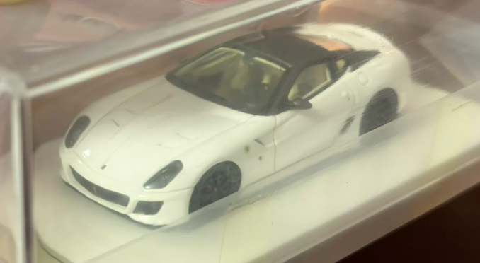 DMH 1/64 Ferrari 599 GTO Pearl White Resin Model