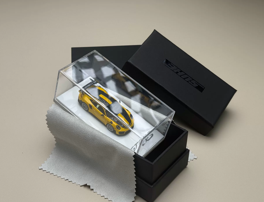 Suhe 1:64 Porsche 911 GT2 RS Resin Model Yellow Black Stripes