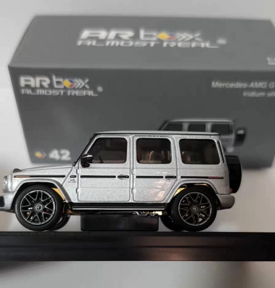 ARbox ALMOST REAL 1/64 Mercedes-AMG G63 Iridium Silver 42 Chase