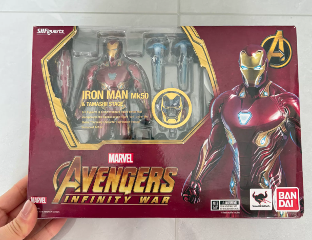 Bandai S.H.Figuarts Iron Man Mark 50 Nano Weapon Deluxe Infinity War