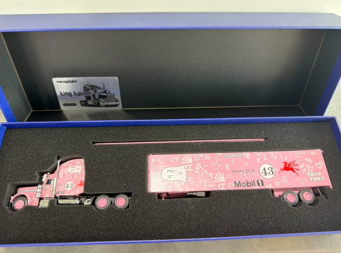 Fine Works 64 1/64 Peterbilt 379 King Hauler Hoonigan Pink