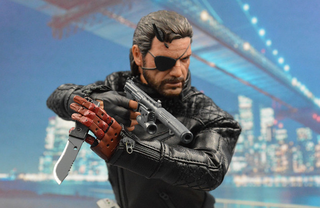LimToys 1/6 MGSV Phantom Pain Snake Ishmael Leather Jacket 2 Heads