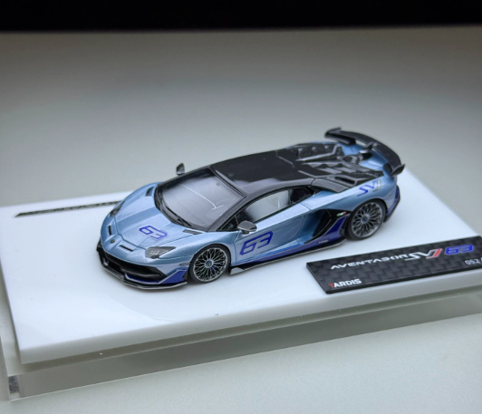 TARDIS 1/64 Lamborghini Aventador SVJ Sky Blue Alloy Model