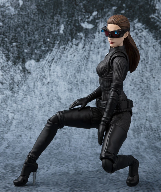 S.H.Figuarts Batman The Dark Knight Rises Catwoman Action Figure