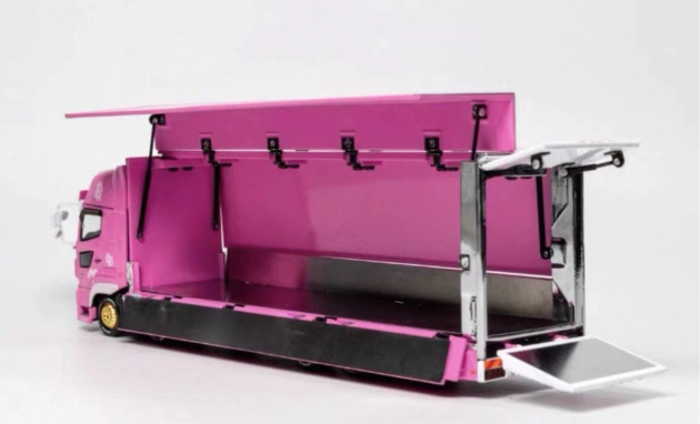 GCD 1:64 LBWK Pink Container Truck Malaysia TMCS Exclusive Diecast