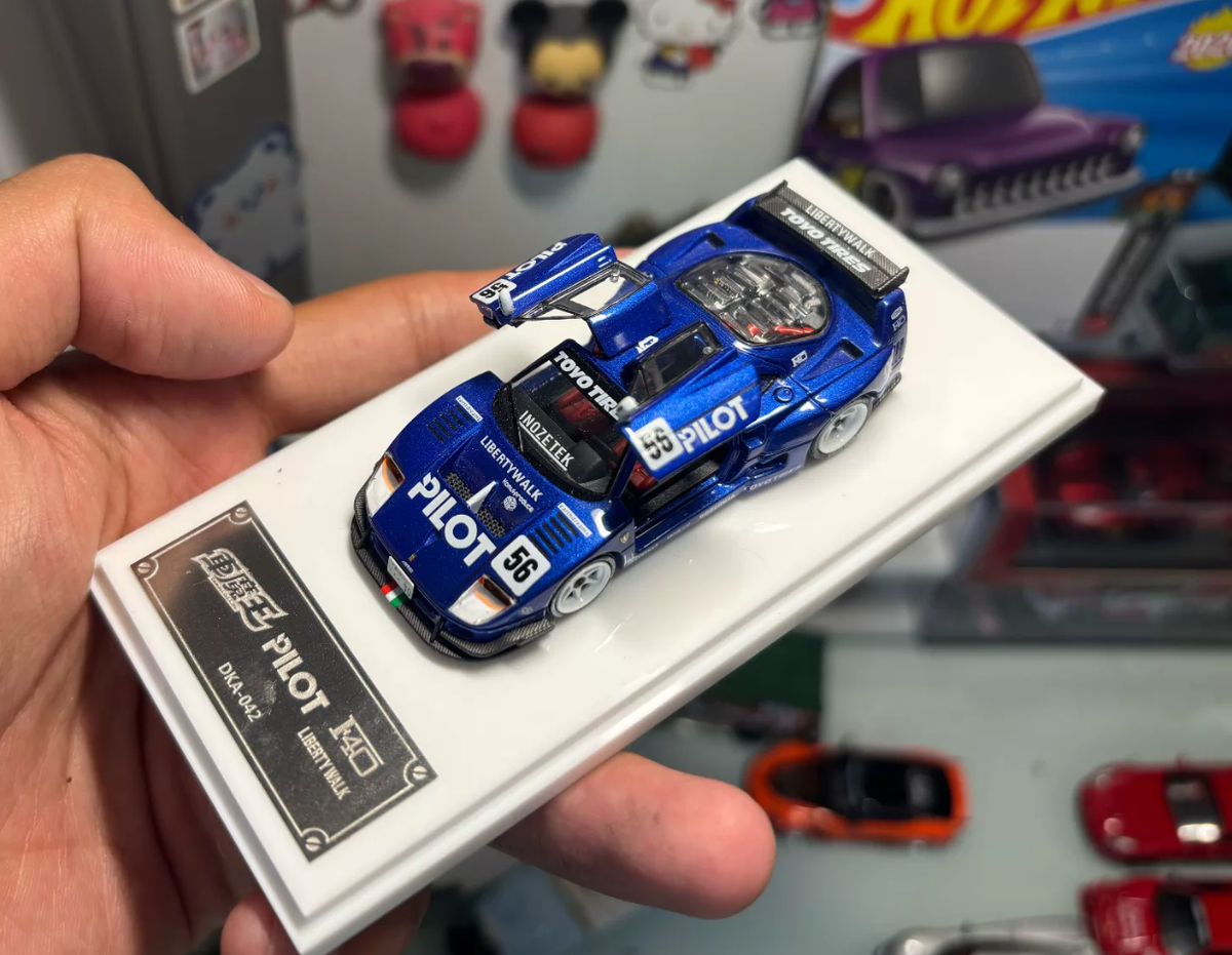 Demon King 1/64 LBWK Ferrari F40 Pilot Blue Tokyo Auto Salon 2024