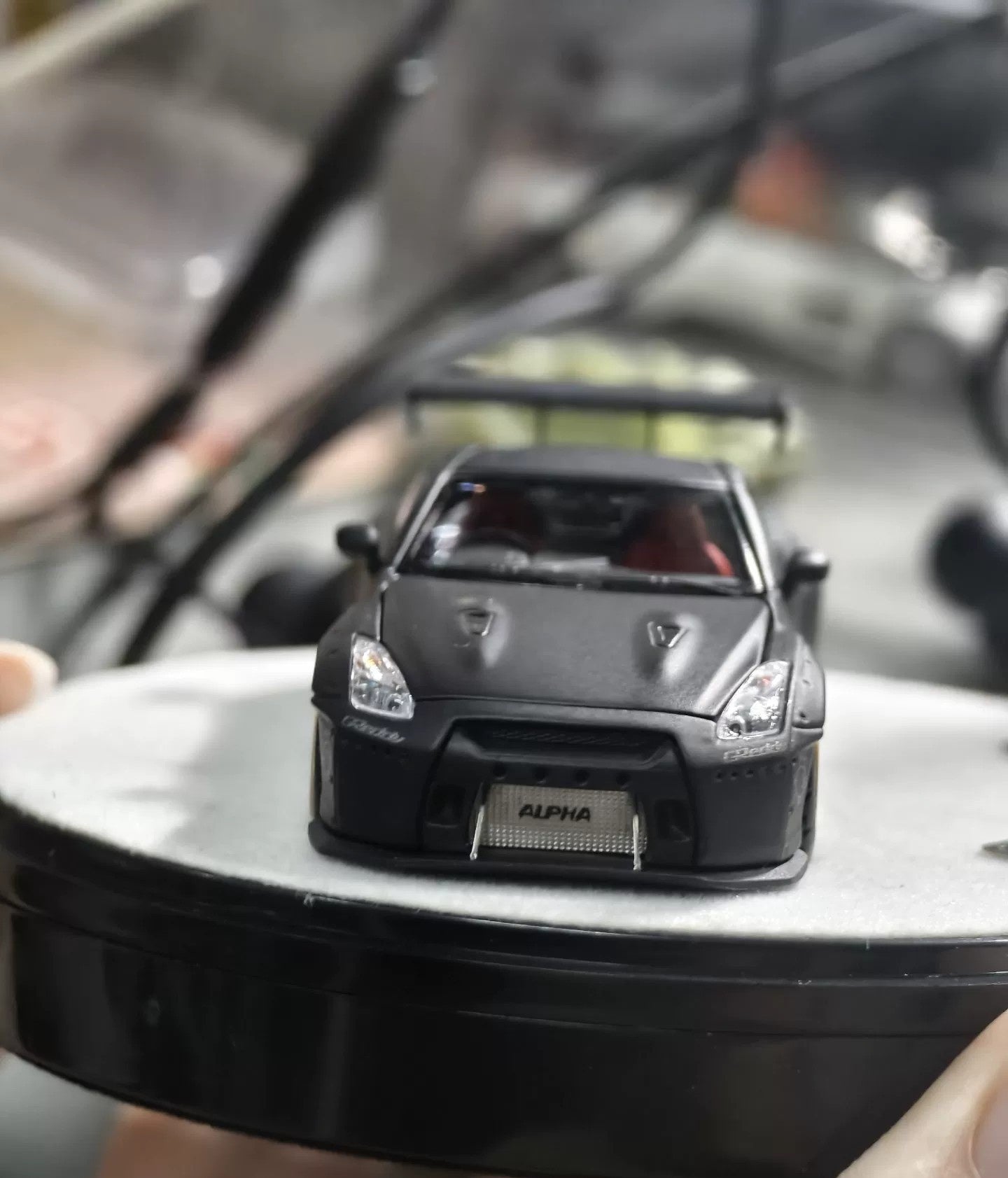 PGM 1/64 Nissan GTR R35 Matte Black Deluxe – All-Open
