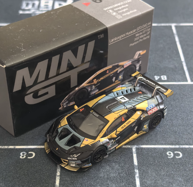 MINI GT 645 Lamborghini Huracan GT3 EVO 2022 Macau GP Phantom Pro