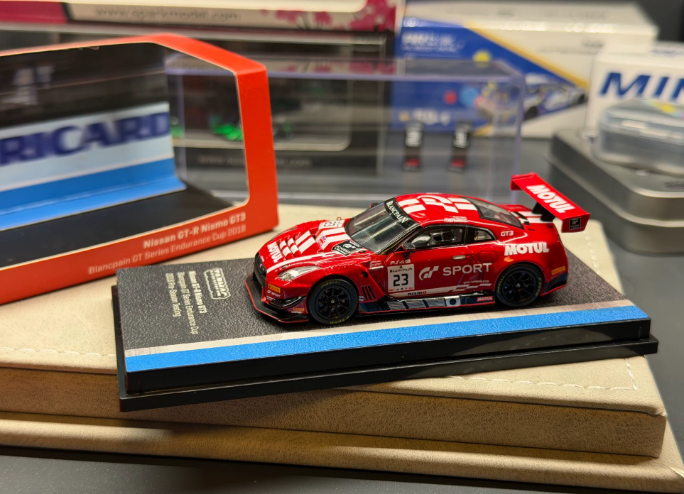 Tarmac Works 1/64 Nissan GT-R Nismo GT3 2018 Blancpain Paul Ricard Test