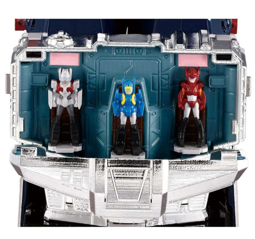 Takara Tomy Transformers Masterpiece G MPG-14 Godbomber Action Figure
