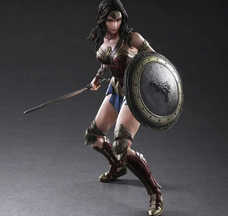 Play Arts Kai Wonder Woman Batman v Superman Dawn of Justice Figure
