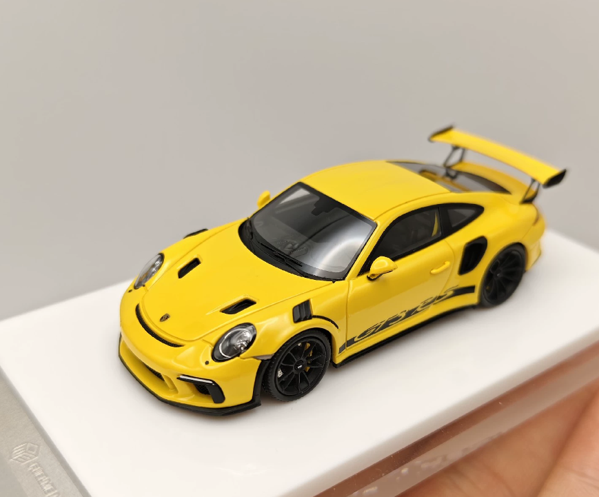 FUEME 1/64 Porsche 911 991.2 GT3 RS Racing Yellow