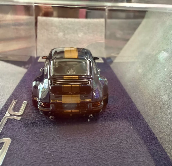 DeepMaker 1:64 Porsche Singer DLS Blue Gold Limited Edition Resin Model