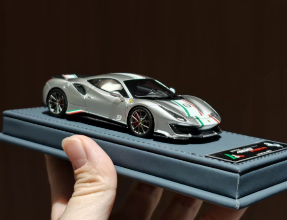 Ela Elaborare 1:43 Ferrari 488 Pista Piloti Nurburgring Silver Model Car