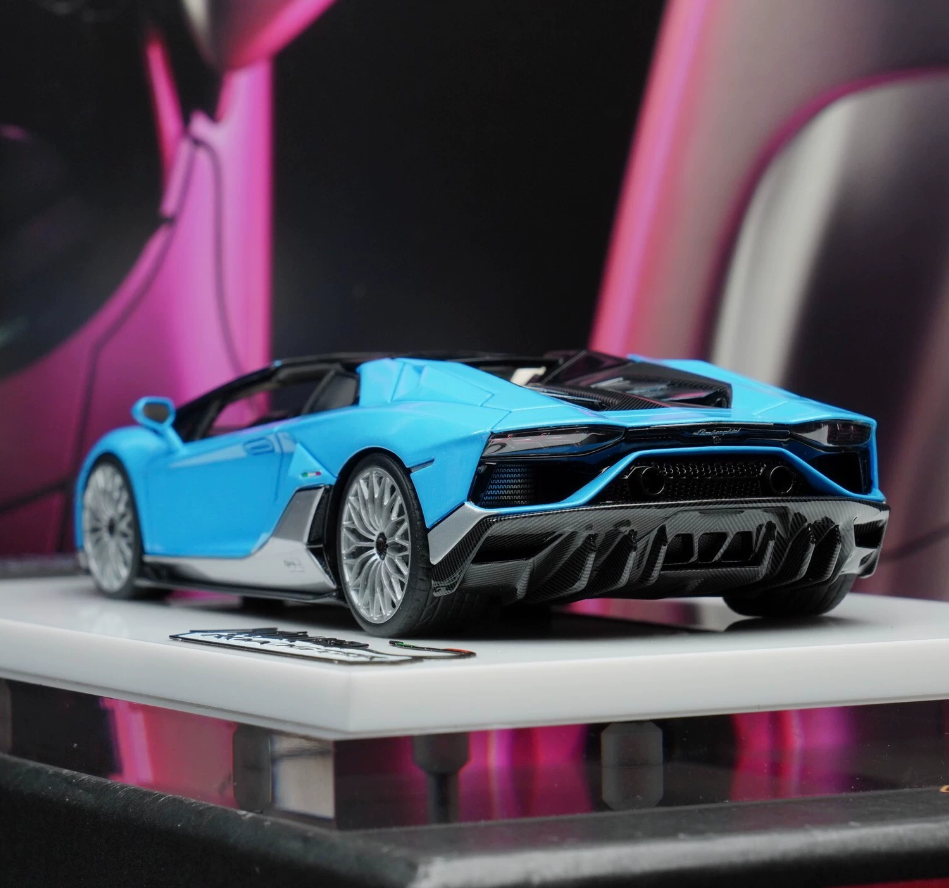 Makeup 1/43 Lamborghini LP780-4 Ultimae Roadster Tribute Miura Blue