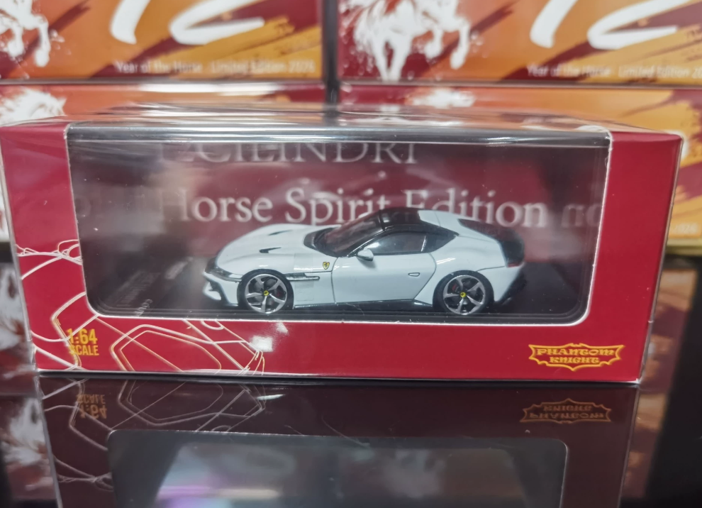 Phantom Knight 1/64 Ferrari 12 Cilindri Coupe White