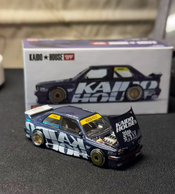 Kaido House Mini GT 1/64 BMW M3 E30 KAIDO WORKS V1 First Edition Dark Blue