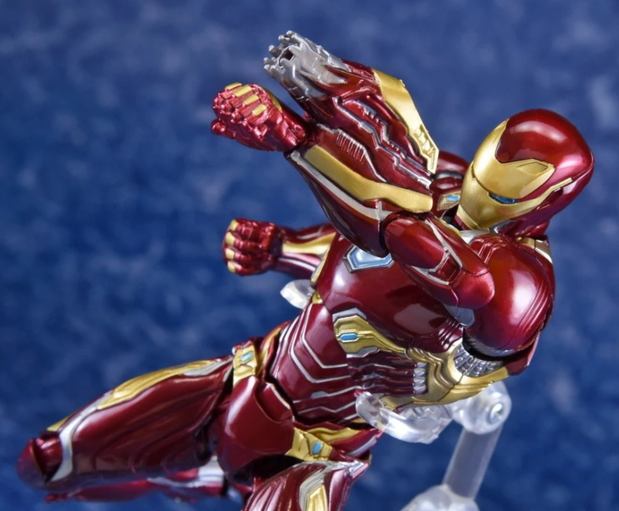 Bandai S.H.Figuarts Iron Man Mark 50 Nano Weapon Deluxe Infinity War