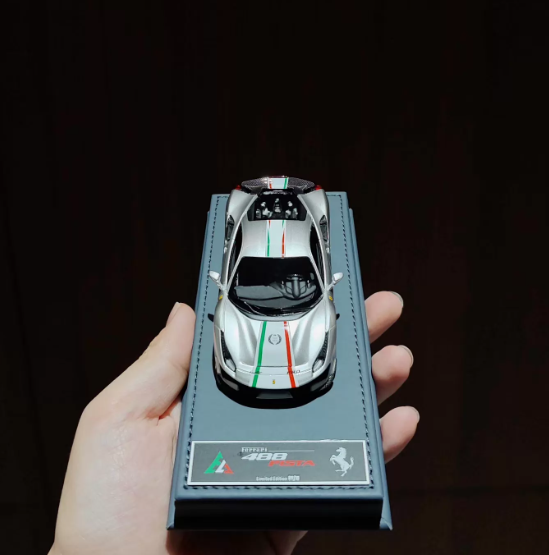 Ela Elaborare 1:43 Ferrari 488 Pista Piloti Nurburgring Silver Model Car