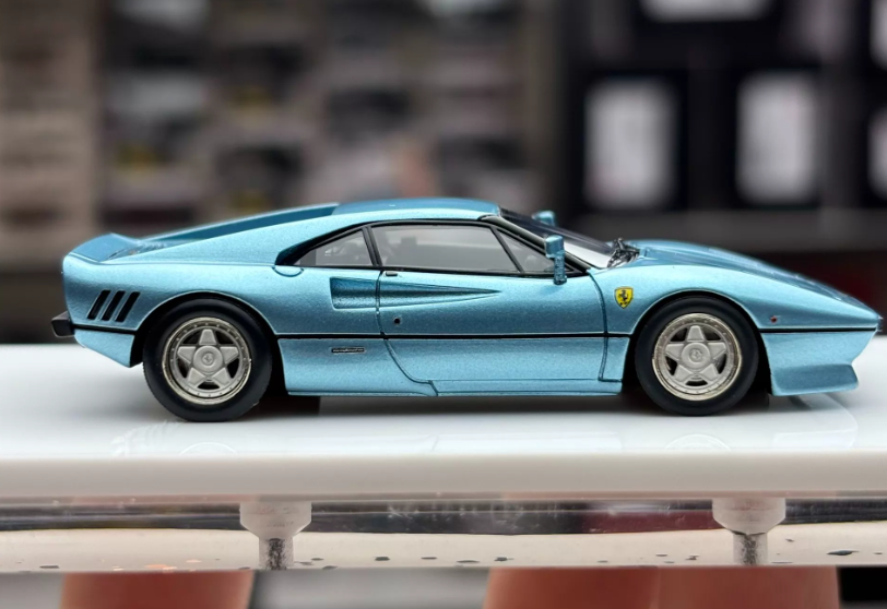 DMH 1:64 Ferrari 288 GTO Ice Blue Limited Edition Resin Model
