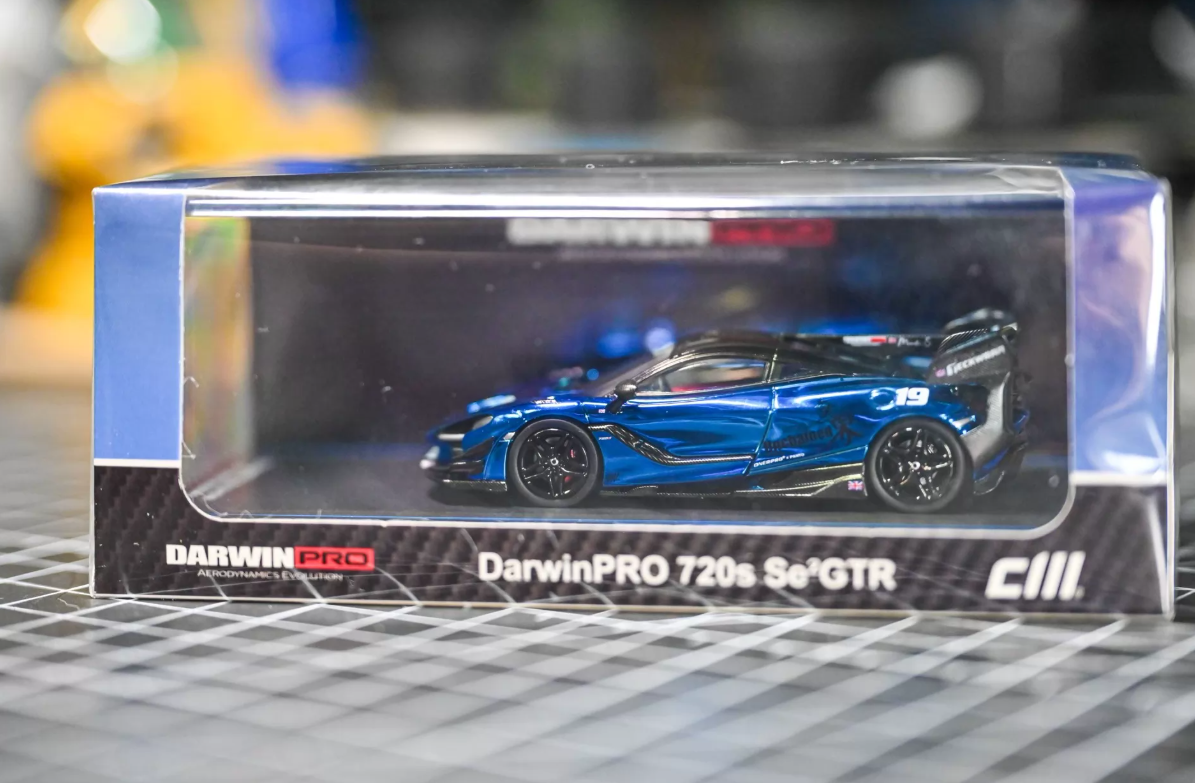 CM Model 1/64 McLaren 720S DarwinPRO 720Se GTR Unchained Blue