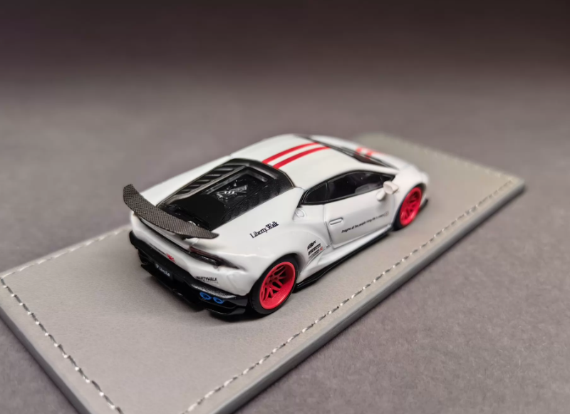 MINI GT 148 LB Works Lamborghini Huracan White Red Stripes