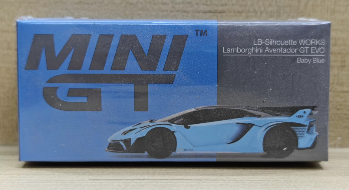 MINI GT 494 LB-Silhouette Lamborghini Aventador GT EVO Baby Blue