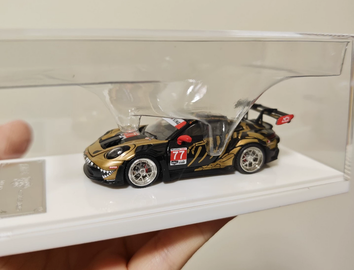 Demon king Porsche 911 GT3 RS hidden chase Skeleton livery