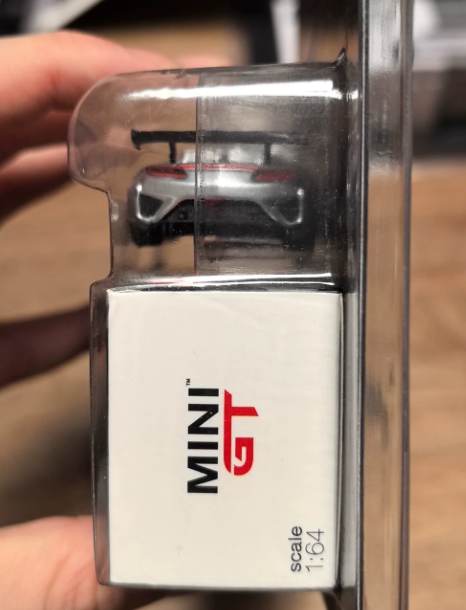 MINI GT 26 Acura NSX GT3 LA Auto Show 2017 Chase Blister 1/64